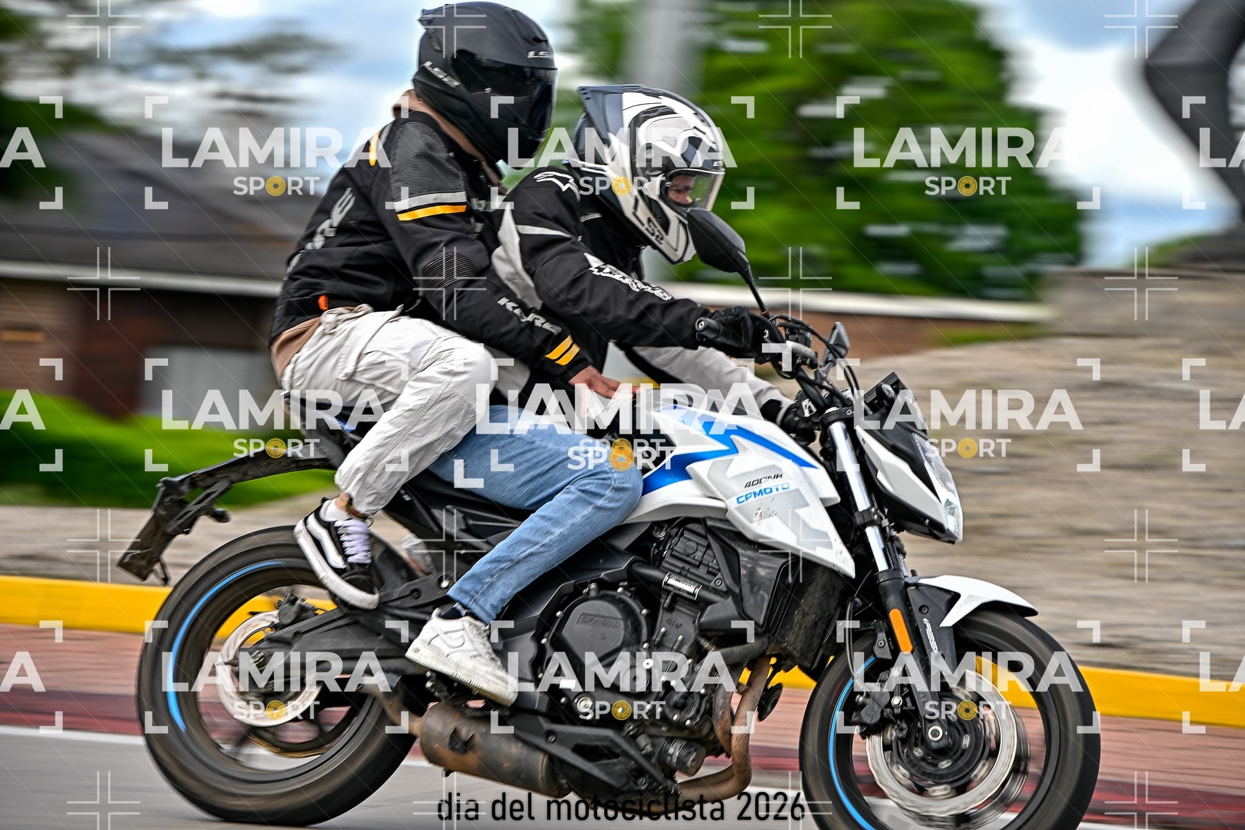rotonda disa — BCD8386
