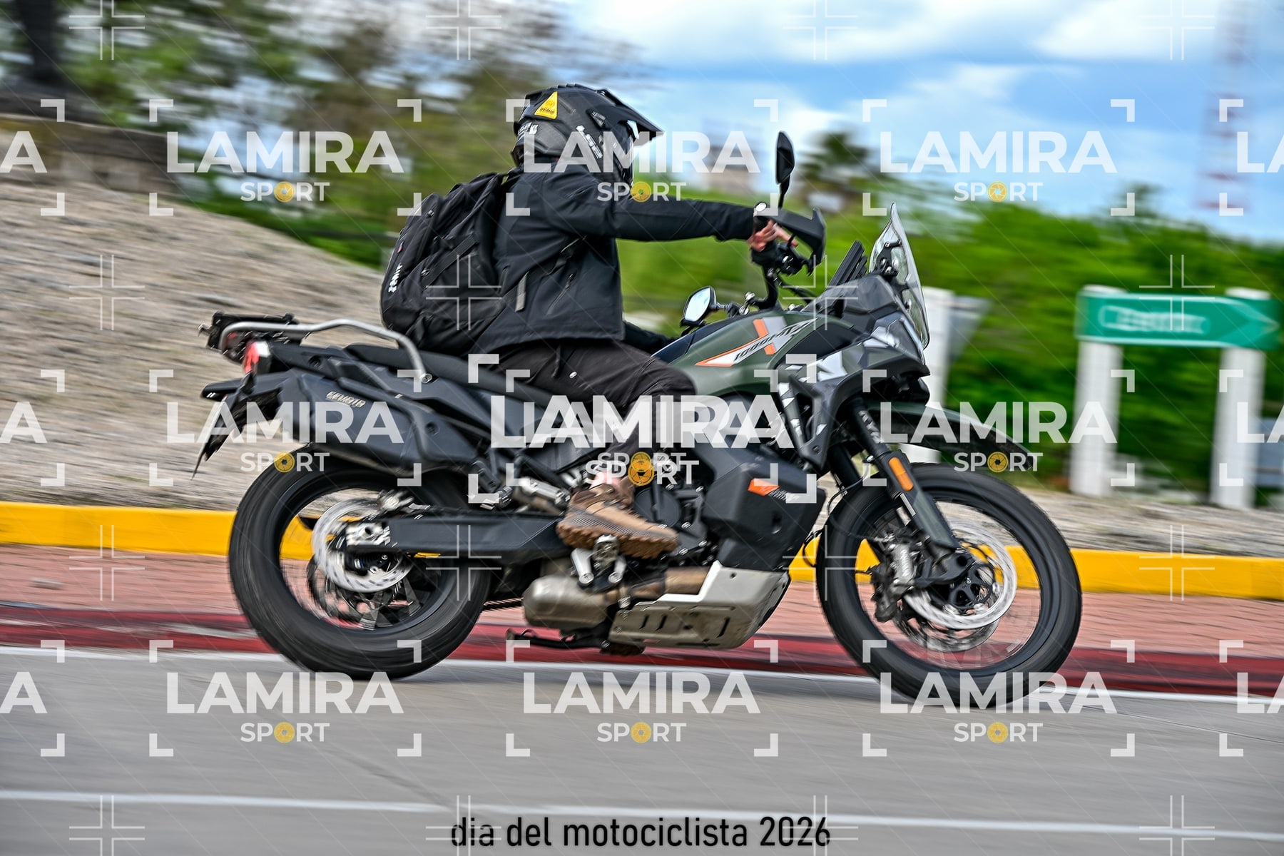 rotonda disa — BCD8298