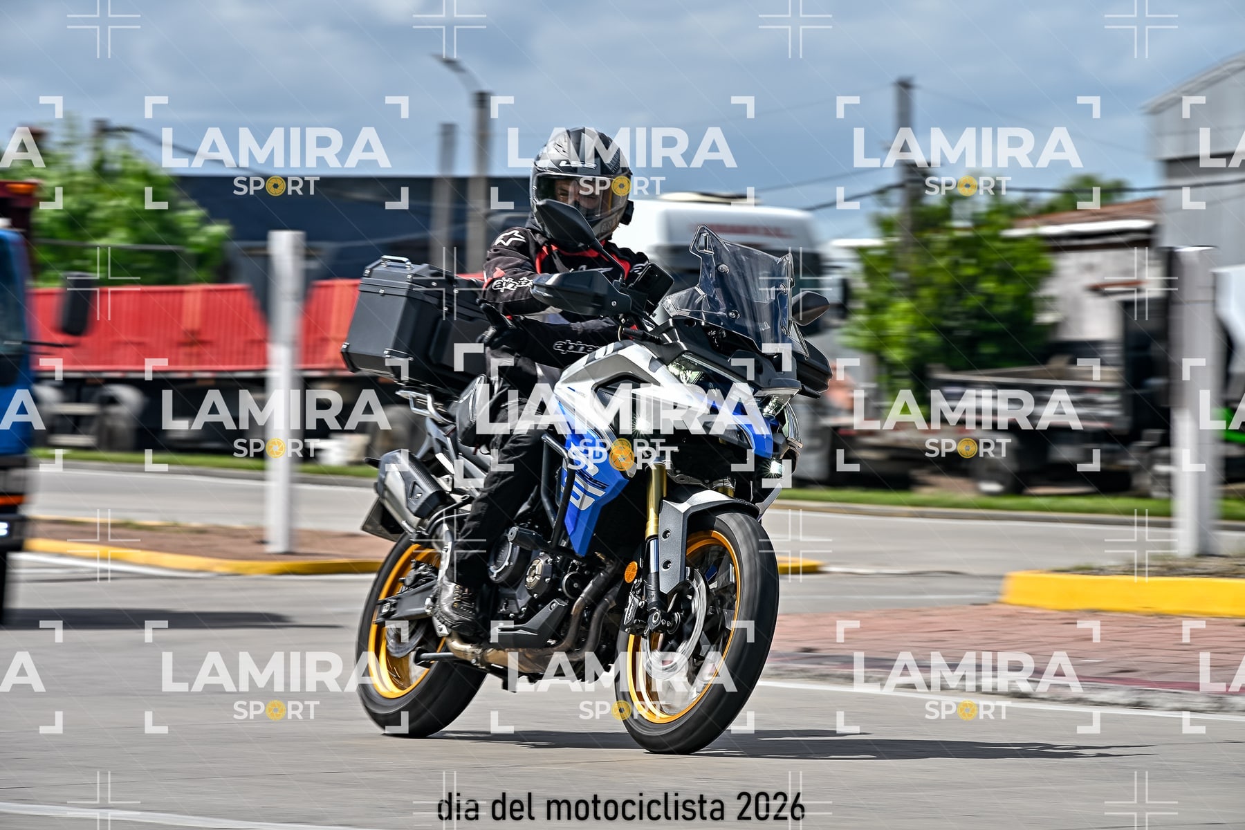 rotonda disa — BCD6797