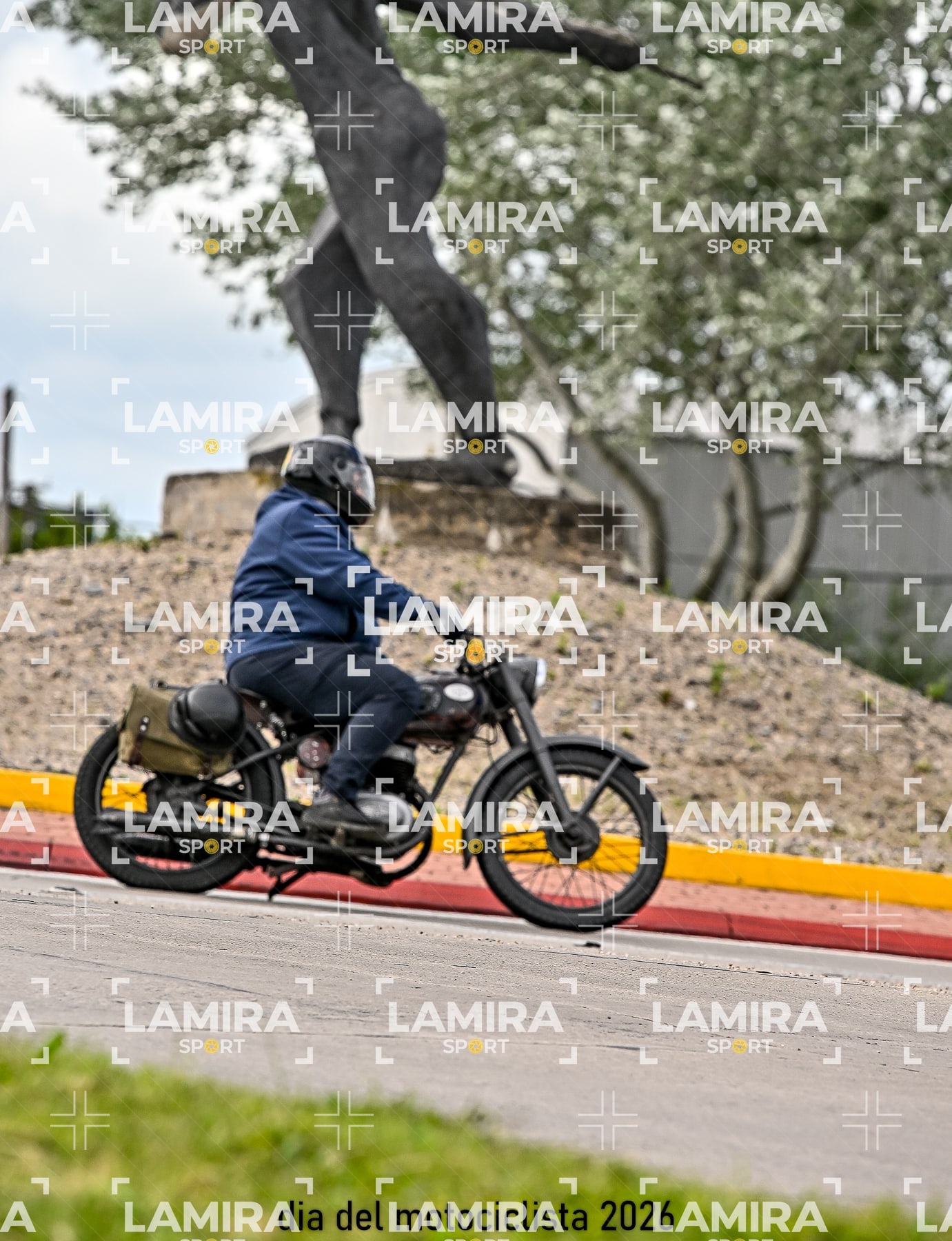 rotonda disa — BCD8263
