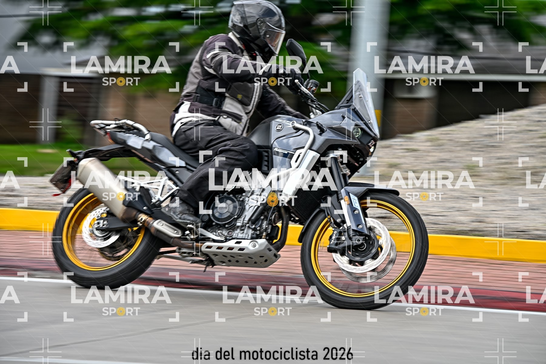 rotonda disa — BCD7444