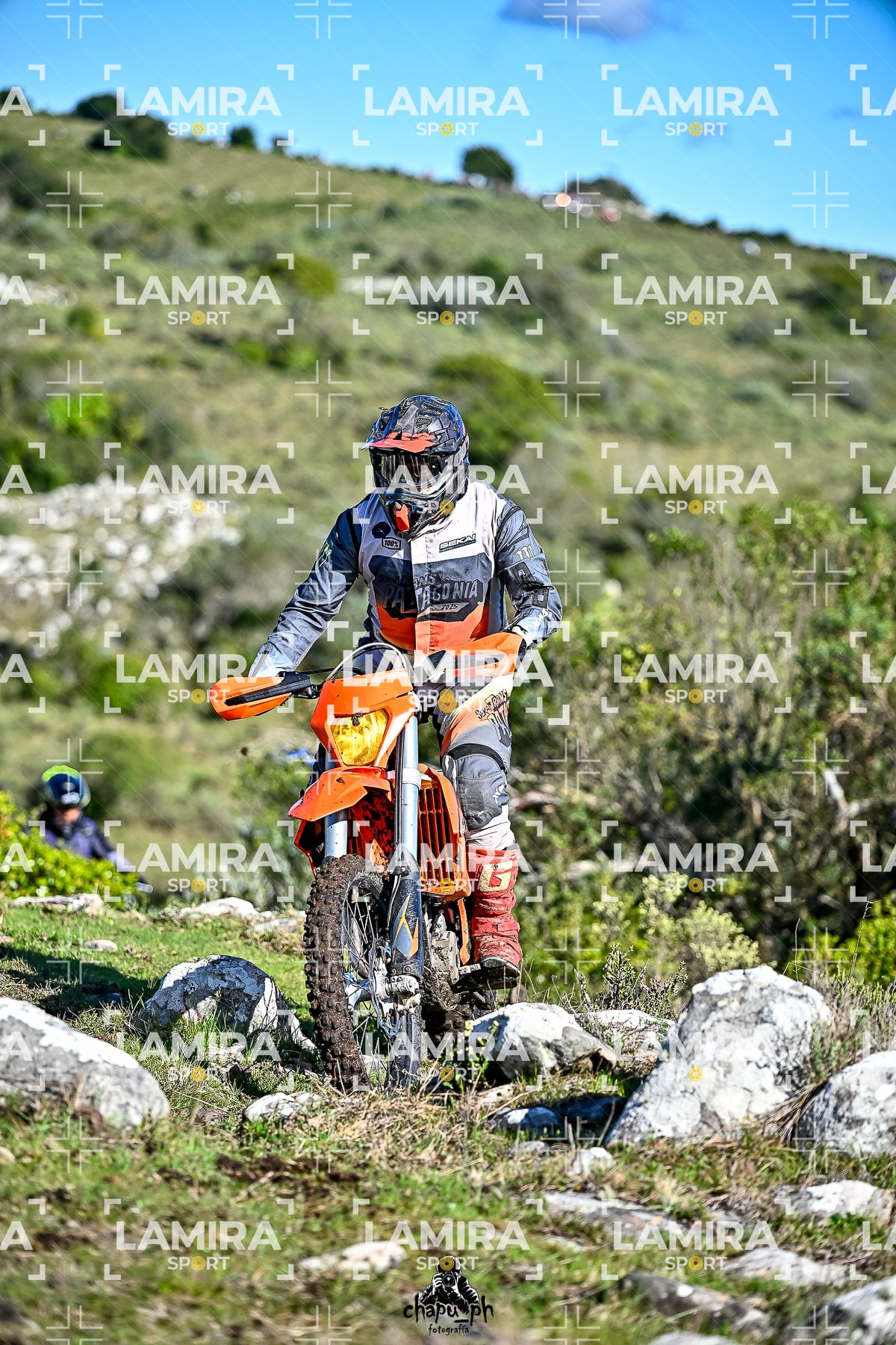 yacatrillo — BCD7417