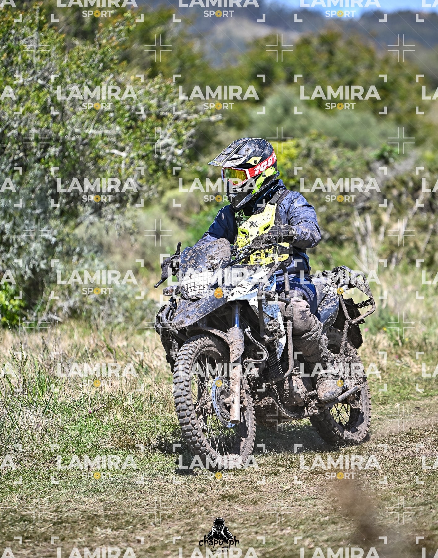 yacatrillo — BCD9406