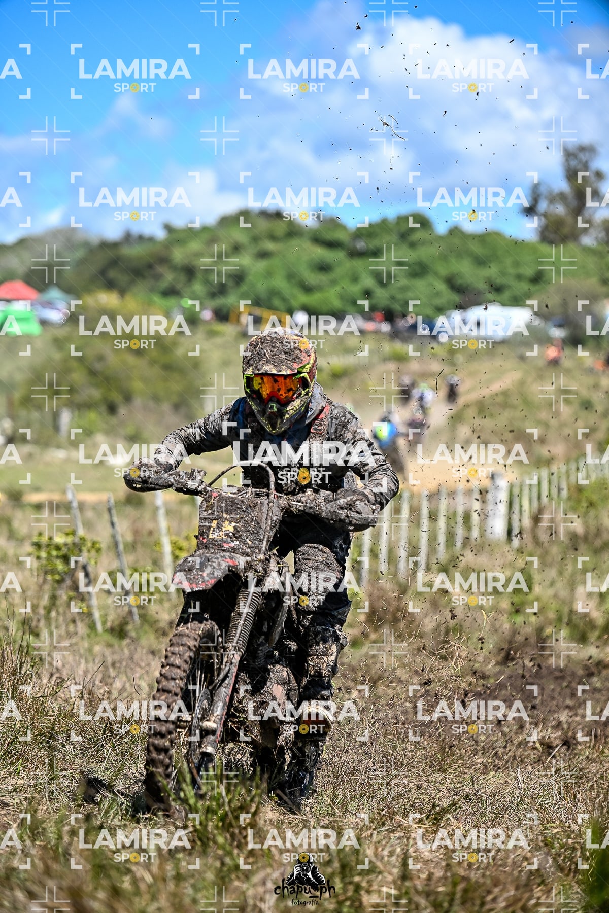 yacatrillo — BCD9688