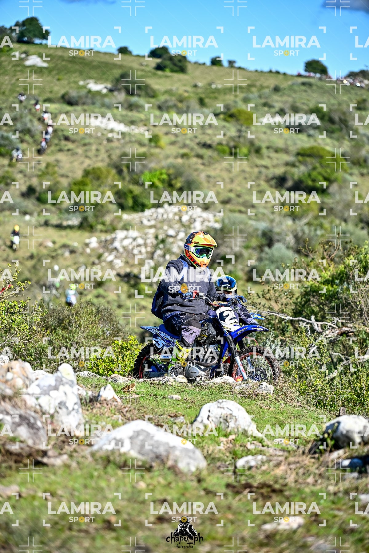 yacatrillo — BCD7419