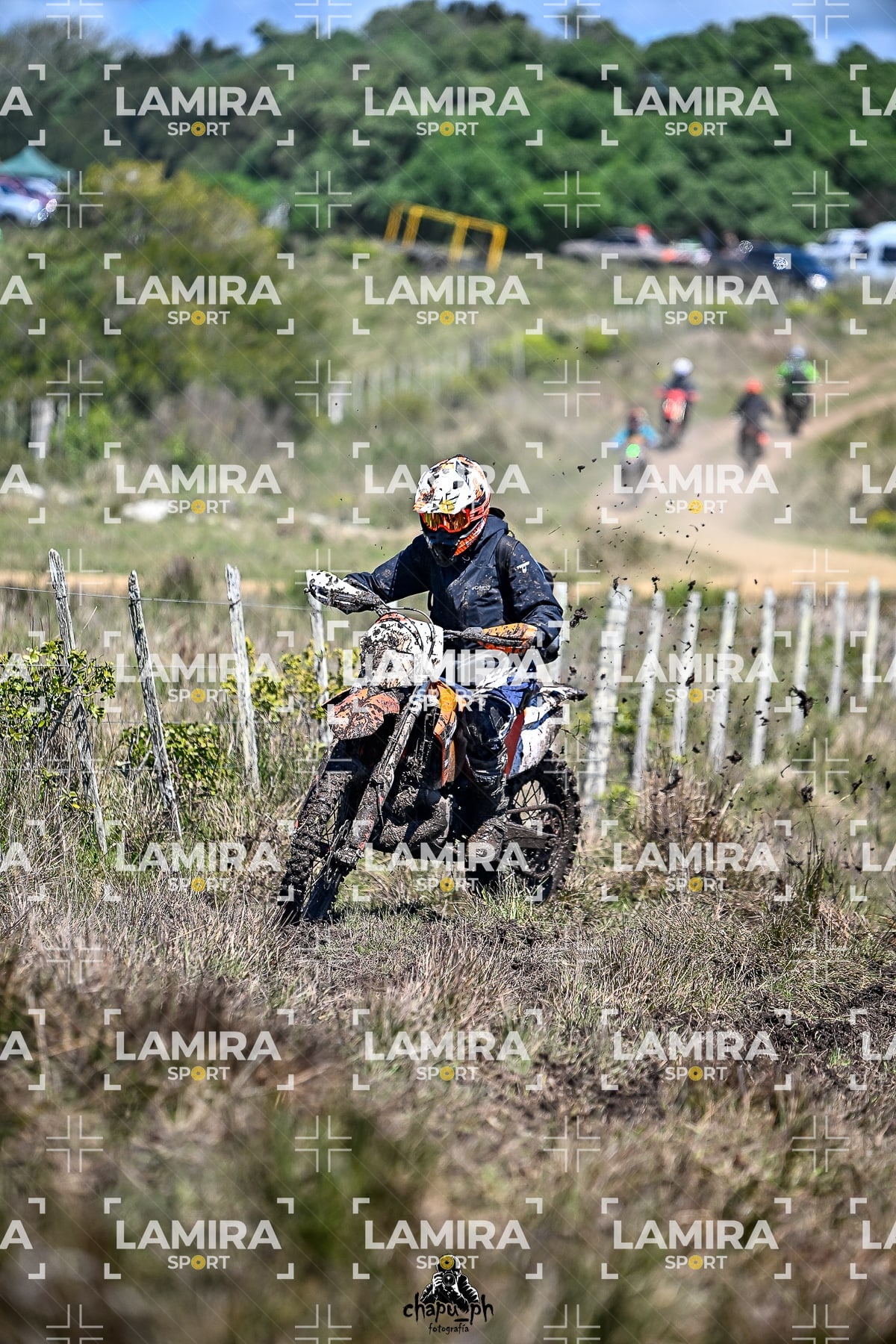yacatrillo — BCD9535