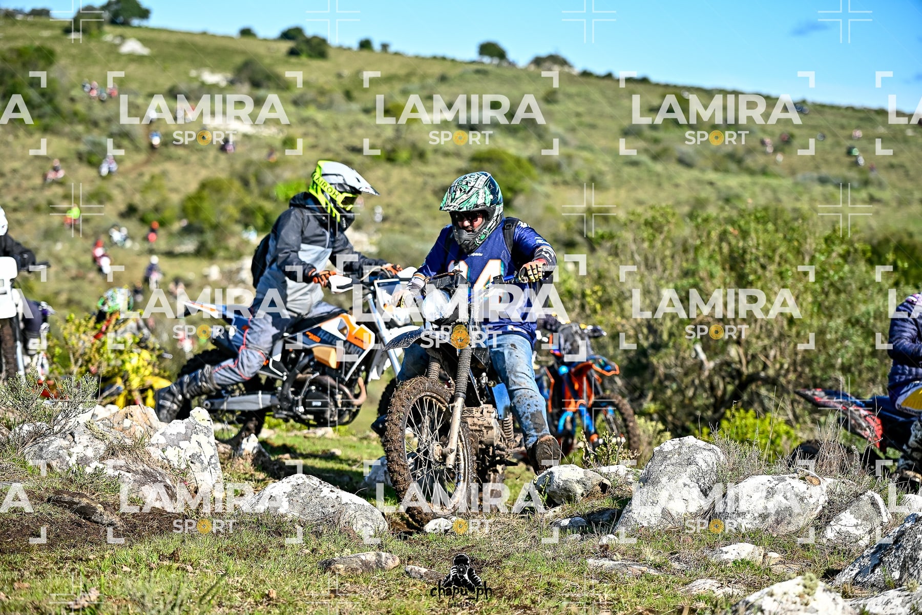 yacatrillo — BCD7854