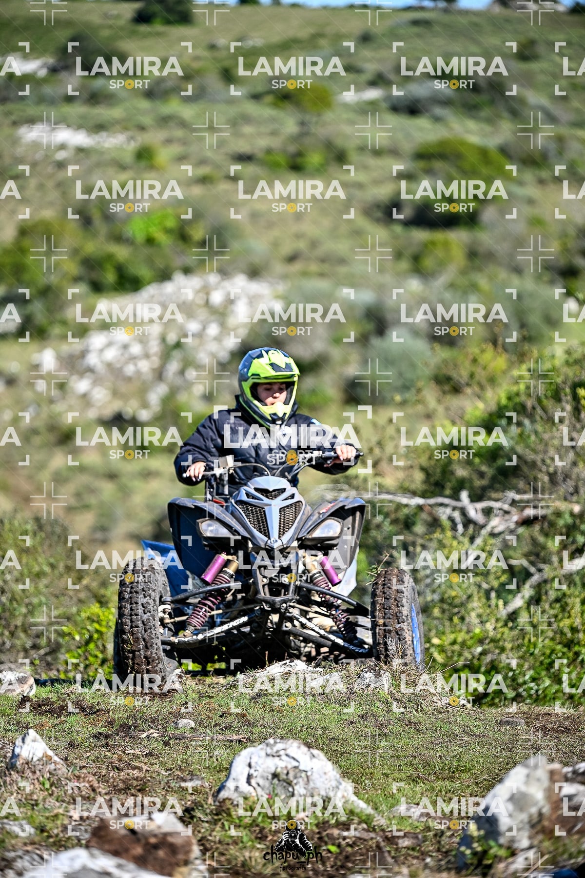 yacatrillo — BCD8349