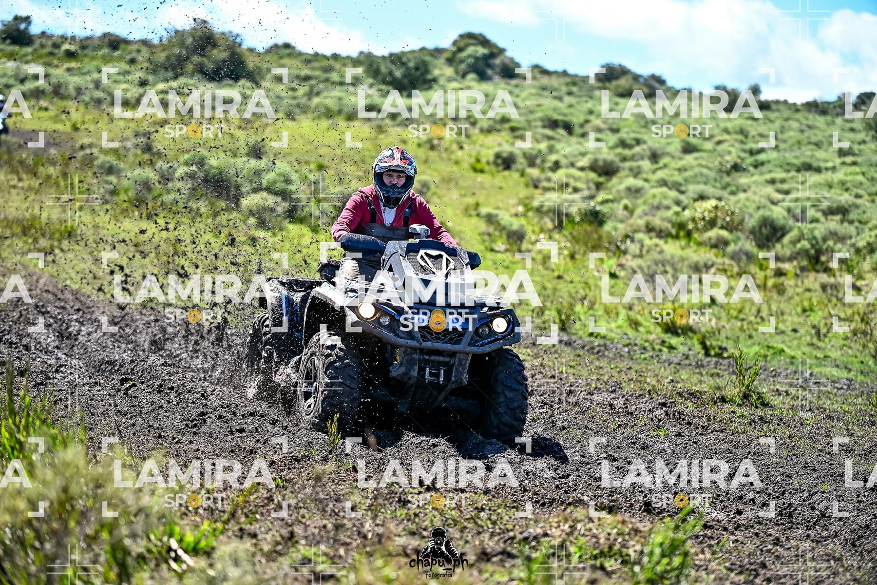 yacatrillo — BCD8532
