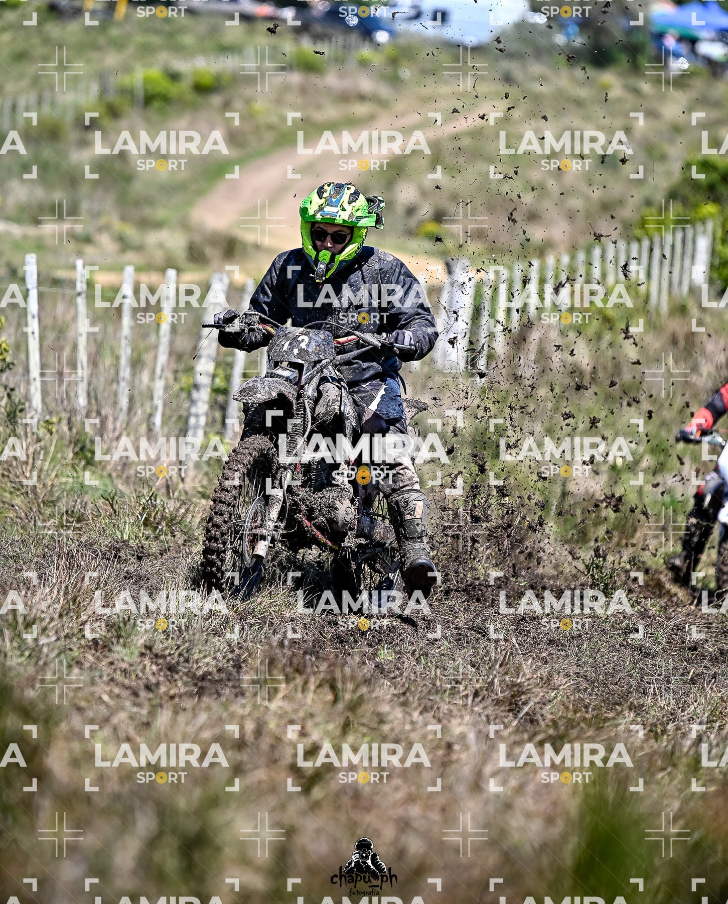yacatrillo — BCD9547