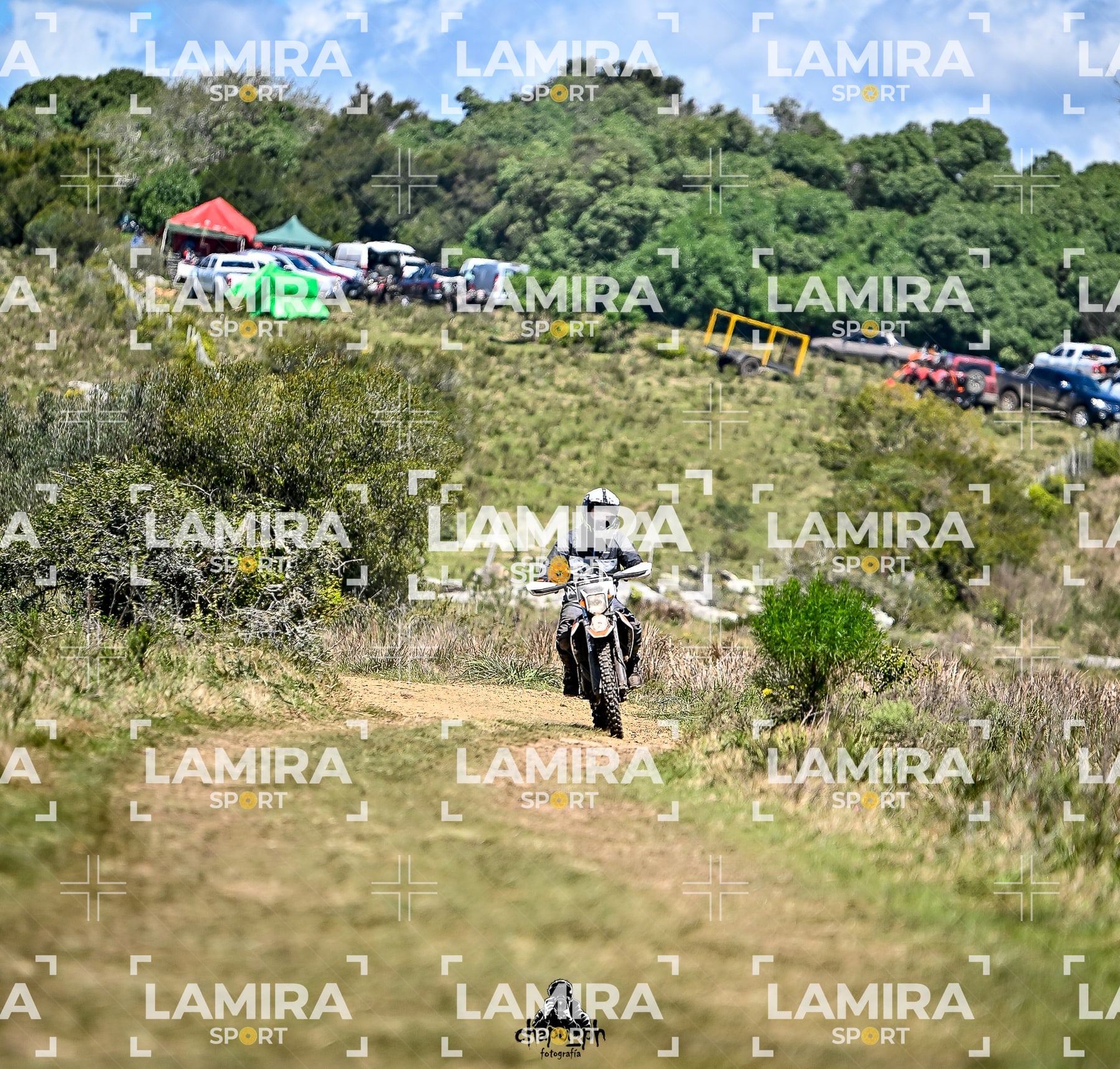 yacatrillo — BCD9268