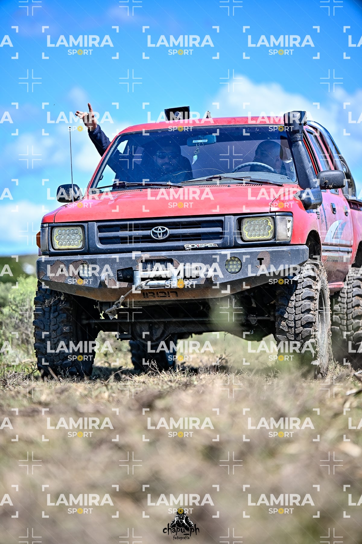 yacatrillo — BCD8995