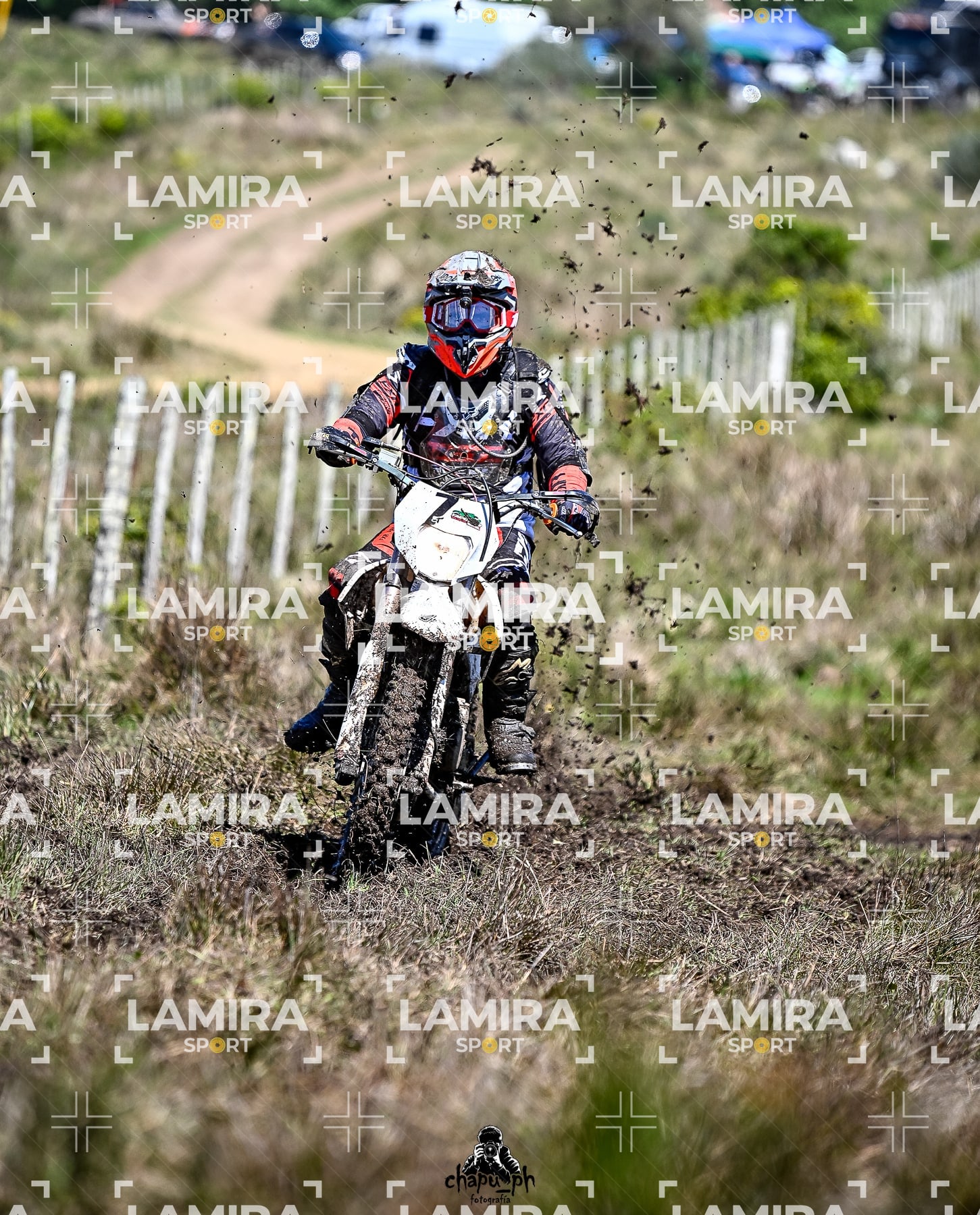 yacatrillo — BCD9562