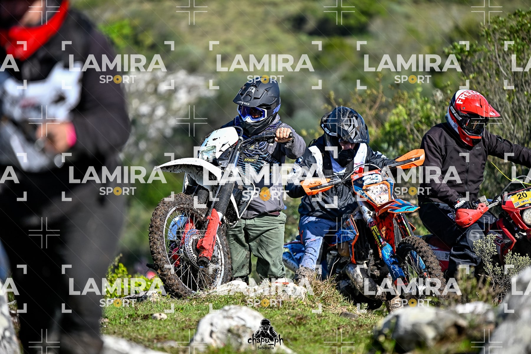 yacatrillo — BCD7618