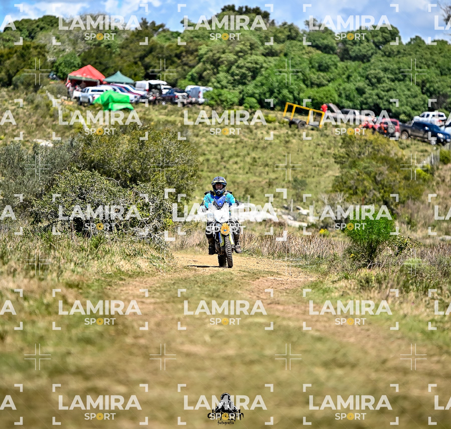 yacatrillo — BCD9236