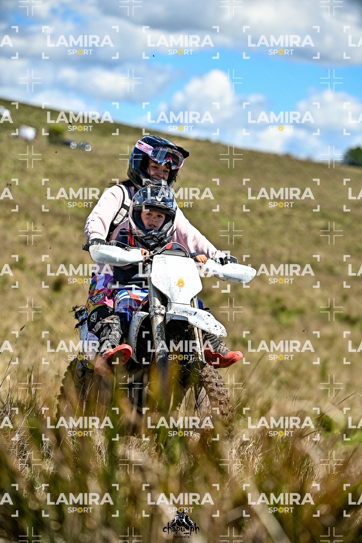 yacatrillo — BCD9727