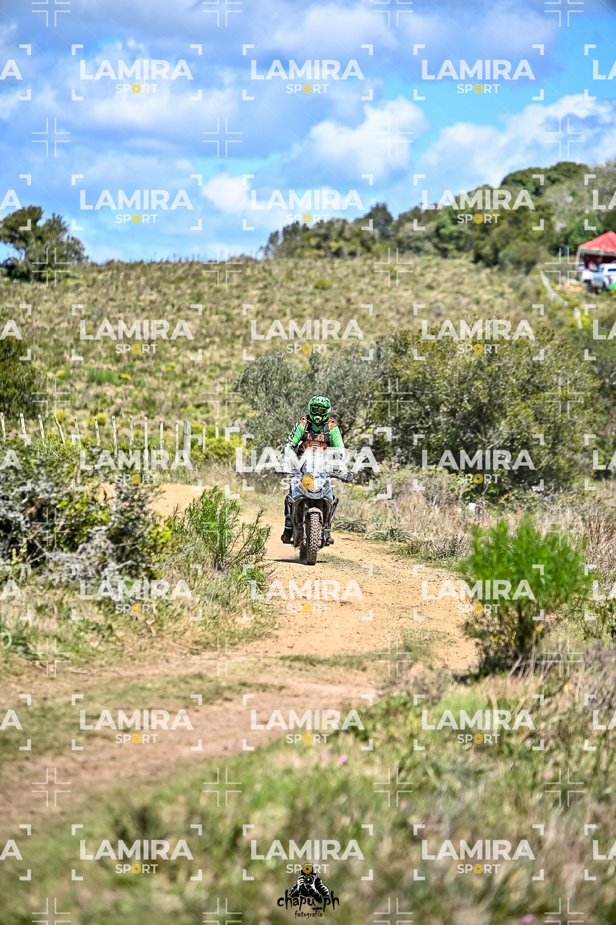 yacatrillo — BCD9369