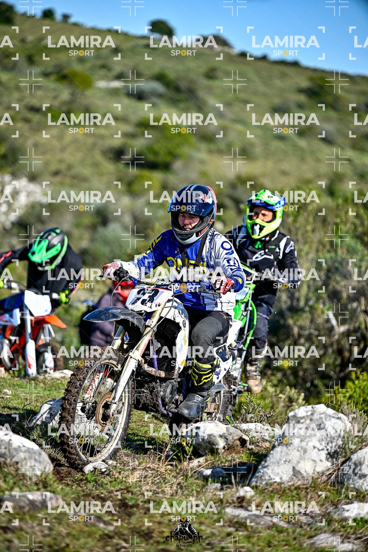yacatrillo — BCD8142