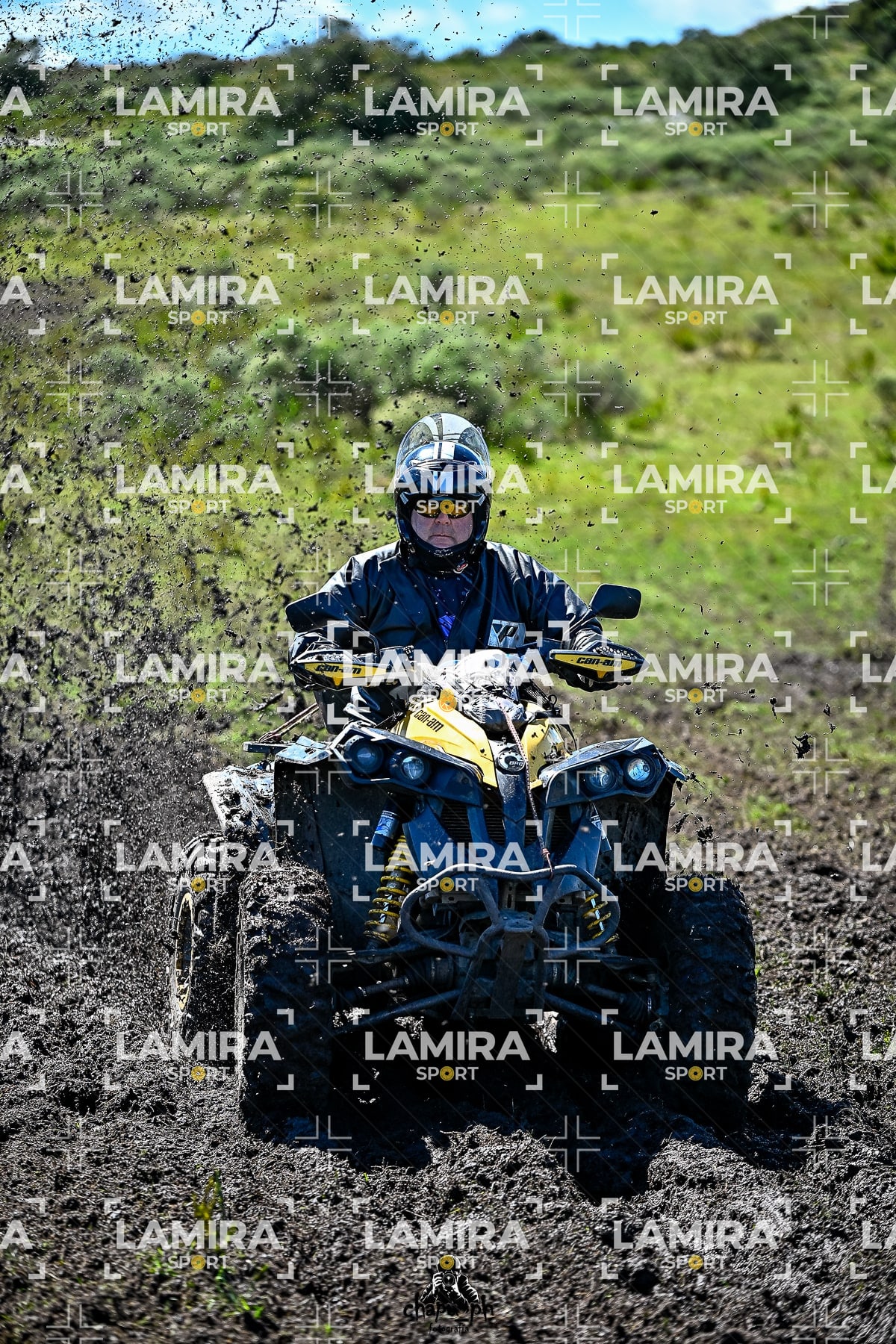 yacatrillo — BCD8494